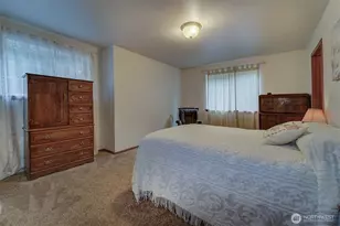 22035 Sea Vista NE, Poulsbo, WA 98370 - Photo 23