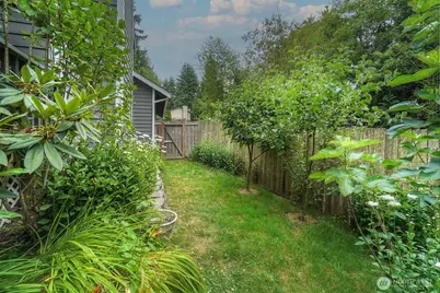 22035 Sea Vista NE, Poulsbo, WA 98370 - Photo 37