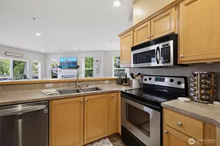 7705 Fairway Ave SE, Snoqualmie, WA 98065 - Photo 13