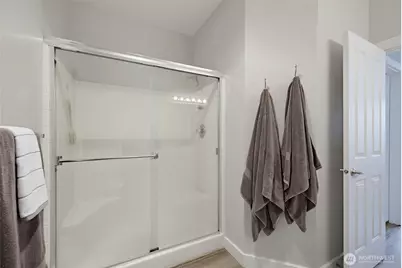 7705 Fairway Avenue SE #204, Snoqualmie, WA 98065 - Photo 25