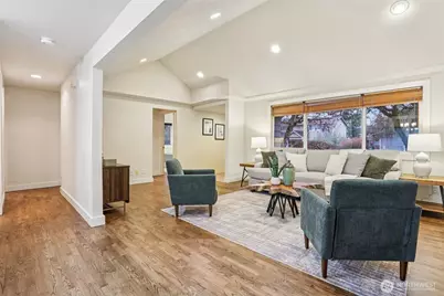 5733 155th Avenue NE, Redmond, WA 98052 - Photo 7