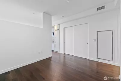 590 1st Avenue S #902, Seattle, WA 98104 - Photo 13