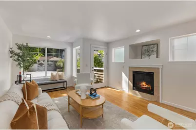 13810 Greenwood Avenue N #D, Seattle, WA 98133 - Photo 1