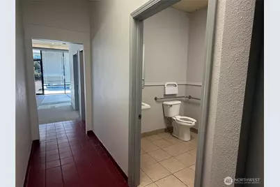 17640 1st Avenue S #17650, Burien, WA 98148 - Photo 7