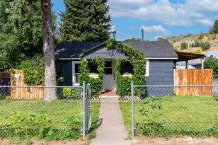 14 S Elm St, Omak, WA 98841 - Photo 33