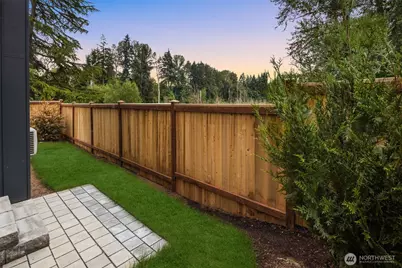 8409 NE 137th Street, Kirkland, WA 98034 - Photo 35