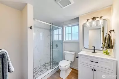 12542 50th Place S, Tukwila, WA 98178 - Photo 9