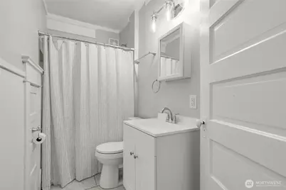 2232 Hoyt Avenue, Everett, WA 98201 - Photo 29