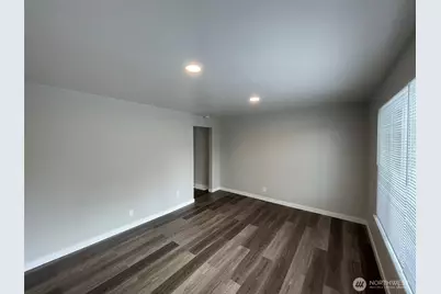 2232 Hoyt Avenue, Everett, WA 98201 - Photo 9