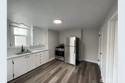 2232 Hoyt Avenue, Everett, WA 98201 - Photo 13