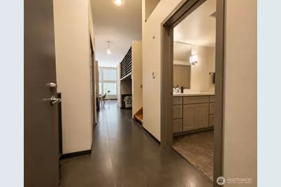 4422 Bagley Avenue N #204, Seattle, WA 98103 - Photo 5