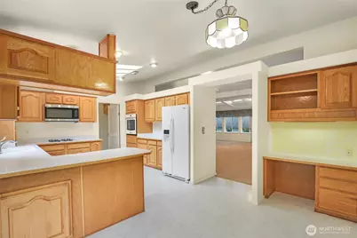 8118 20th Lane SE, Lacey, WA 98503 - Photo 9