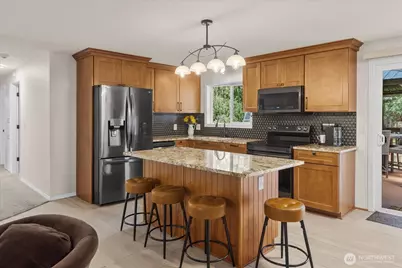 8512 NE 136th Street, Kirkland, WA 98034 - Photo 3