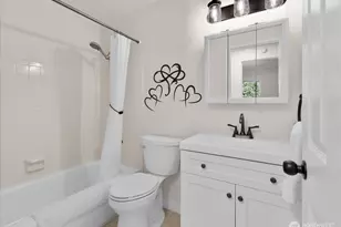 8512 NE 136th St, Kirkland, WA 98034 - Photo 15