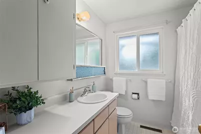 8710 33rd Street W, Tacoma, WA 98466 - Photo 13