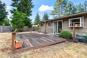 8710 33rd St W, Tacoma, WA 98466 - Photo 17