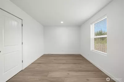 521 W B St, Shelton, WA 98584 - Photo 23