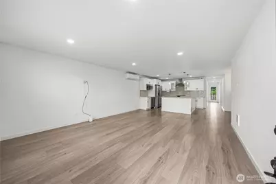 521 W B St, Shelton, WA 98584 - Photo 5