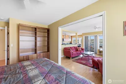 2713 Boylston Avenue E #201, Seattle, WA 98102 - Photo 17