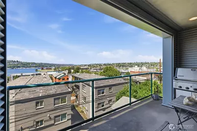 2713 Boylston Avenue E #201, Seattle, WA 98102 - Photo 27