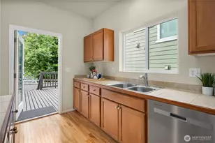 16121 167th Ave SE, Renton, WA 98058 - Photo 7