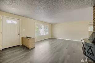7818 126th St E, Puyallup, WA 98373 - Photo 3
