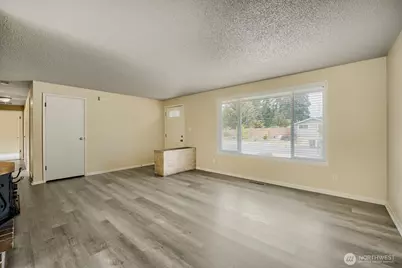 7818 126th Street E, Puyallup, WA 98373 - Photo 5