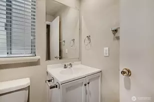 11012 195th Ave E, Bonney Lake, WA 98391 - Photo 15