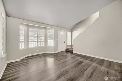 11012 195th Avenue E, Bonney Lake, WA 98391 - Photo 5