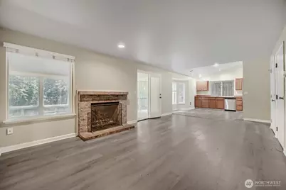 11012 195th Avenue E, Bonney Lake, WA 98391 - Photo 9