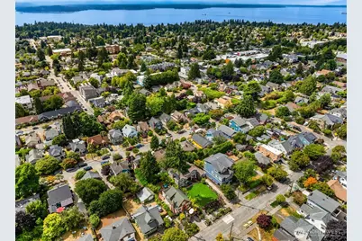 3435 Walnut Avenue SW, Seattle, WA 98116 - Photo 35
