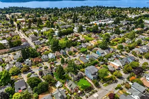 3435 Walnut Ave SW, Seattle, WA 98116 - Photo 35