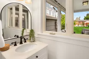 3435 Walnut Ave SW, Seattle, WA 98116 - Photo 25