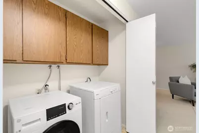 150 NE 95th Street #302, Seattle, WA 98115 - Photo 25