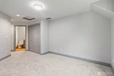 14225 SE 87th Place, Newcastle, WA 98059 - Photo 23