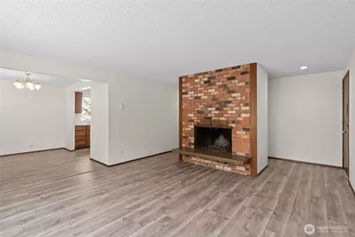 19433 28th Avenue NE, Lake Forest Park, WA 98155 - Photo 5