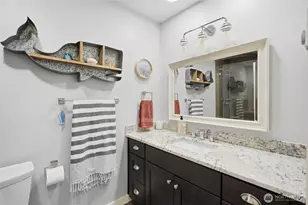 200 Beach Pl, Edmonds, WA 98020 - Photo 15