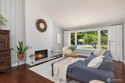 7563 NE Emerald Way, Bainbridge Island, WA 98110 - Photo 5