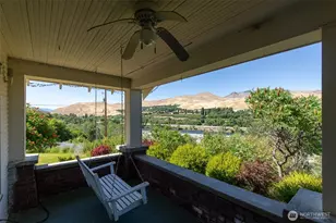 2115 Sleepy Hollow Rd, Monitor, WA 98836 - Photo 3