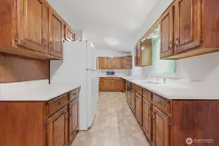 6309 193rd St SW, Lynnwood, WA 98036 - Photo 9