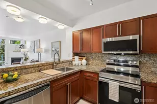 211 Kirkland Ave, Kirkland, WA 98033 - Photo 11