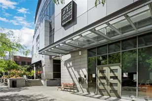 650 Bellevue Way NE, Bellevue, WA 98004 - Photo 27