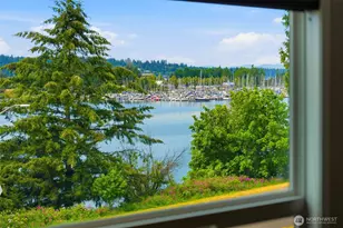 904 East Bay Drive Northeast, Olympia, WA 98506 - Photo 5