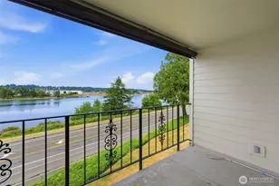 904 East Bay Drive Northeast, Olympia, WA 98506 - Photo 31