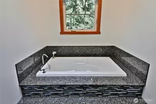 3512 E Overlook Dr, Langley, WA 98260 - Photo 25