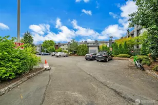 11300 1st Ave NE, Seattle, WA 98125 - Photo 37