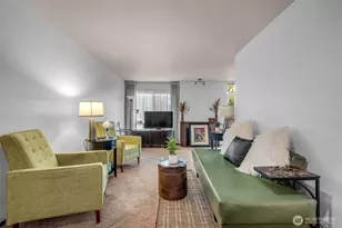 11300 1st Ave NE, Seattle, WA 98125 - Photo 21