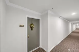 11300 1st Ave NE, Seattle, WA 98125 - Photo 29