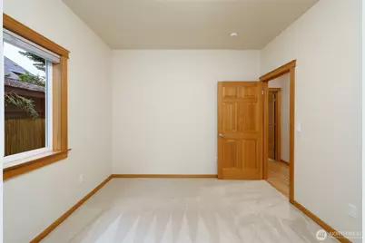 1810 Island View Place, Anacortes, WA 98221 - Photo 21