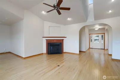 1810 Island View Place, Anacortes, WA 98221 - Photo 13